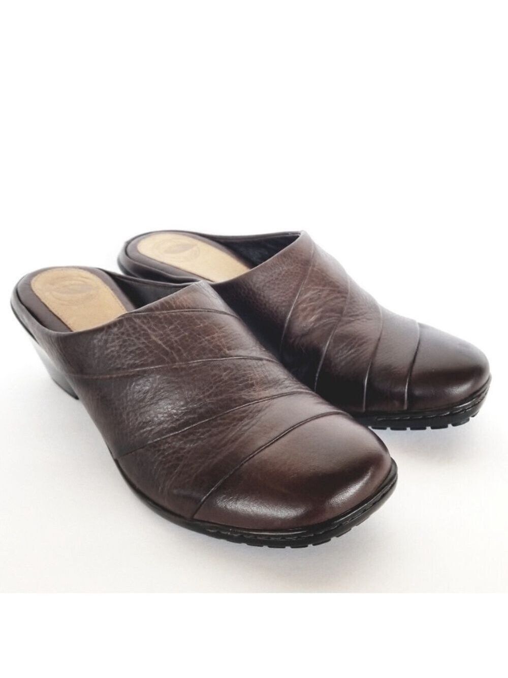 NURTURE Brown Leather Mules Heeled Clogs Size 6 1/2 M